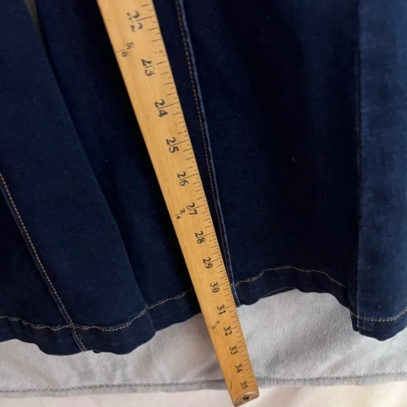 Free People We The Free Dark Wash Denim Halter Flare Leg Jumpsuit Size 6 - Picture 5 of 9